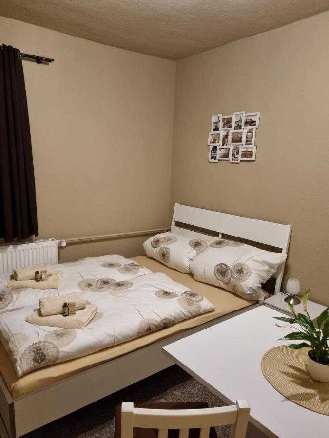 Pension Torgau Extérieur photo